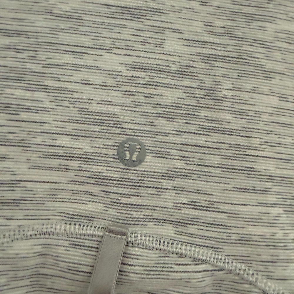 Lululemon Define Jacket - Picture 4 of 4